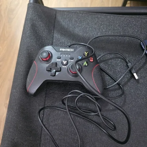 геймпад Joypad FANTECH GP11 SHOOTER