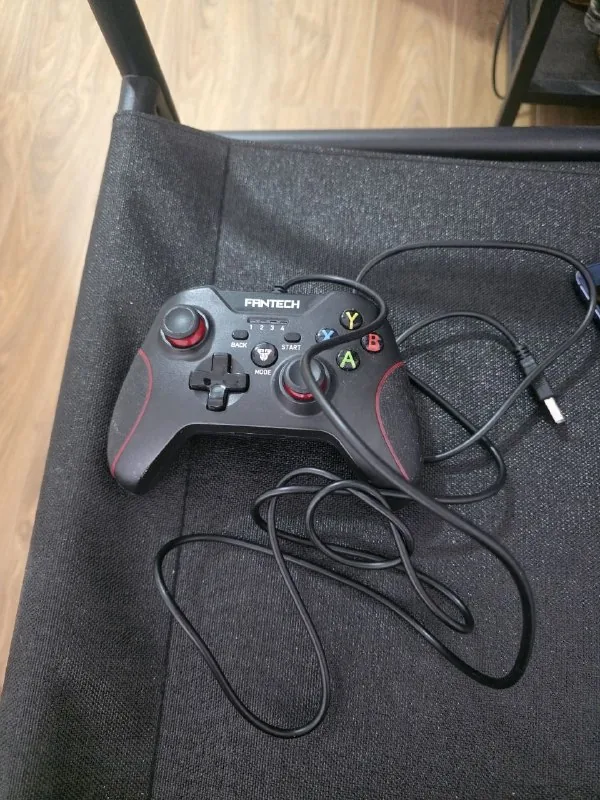 геймпад Joypad FANTECH GP11 SHOOTER