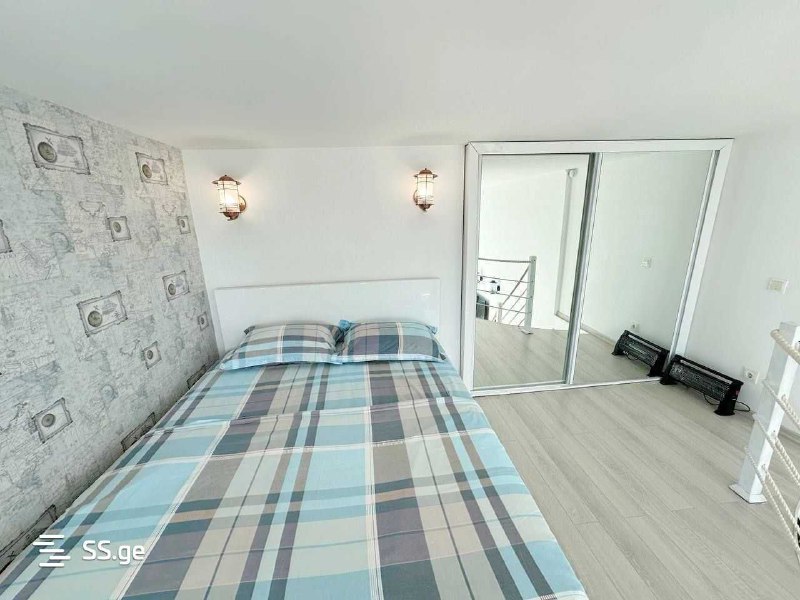 2 room Flat For Rent in Batumi