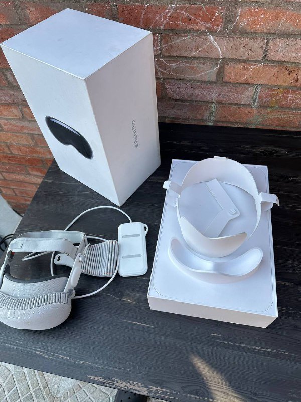 Apple Vision Pro M2 1TB полный комплект 4