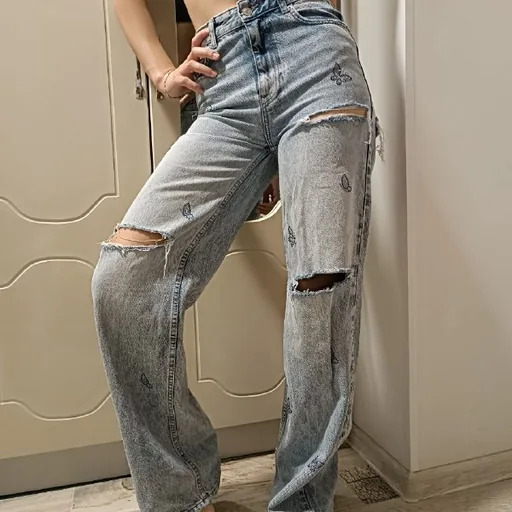 Джинсы Bershka, блузка, комплект нижнего белья
