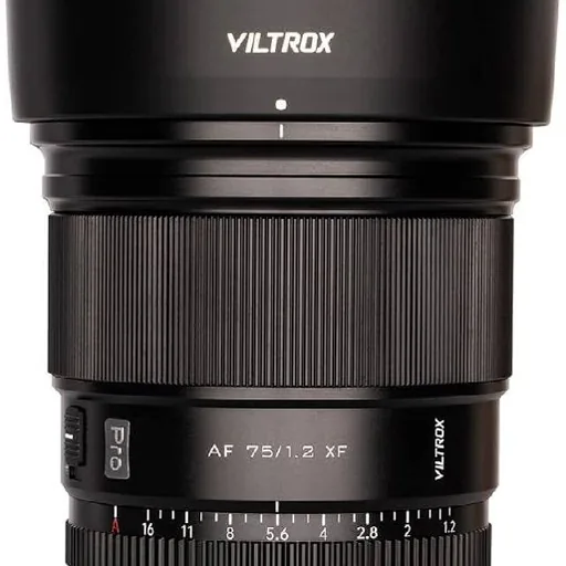 Viltrox AF 75mm f/1.2 Pro, Fujinon XF 70-300mm