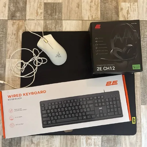 Коврик 2E, мышка Razer, наушники 2E, клавиатура 2E