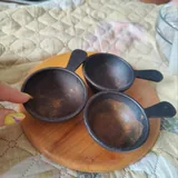 Стеклянная салатница, стеклянные соусницы, чугунные сковородки 6