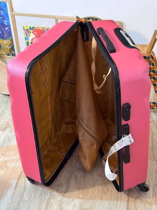 Чемодан L 100+ литров с съемными колесами 2