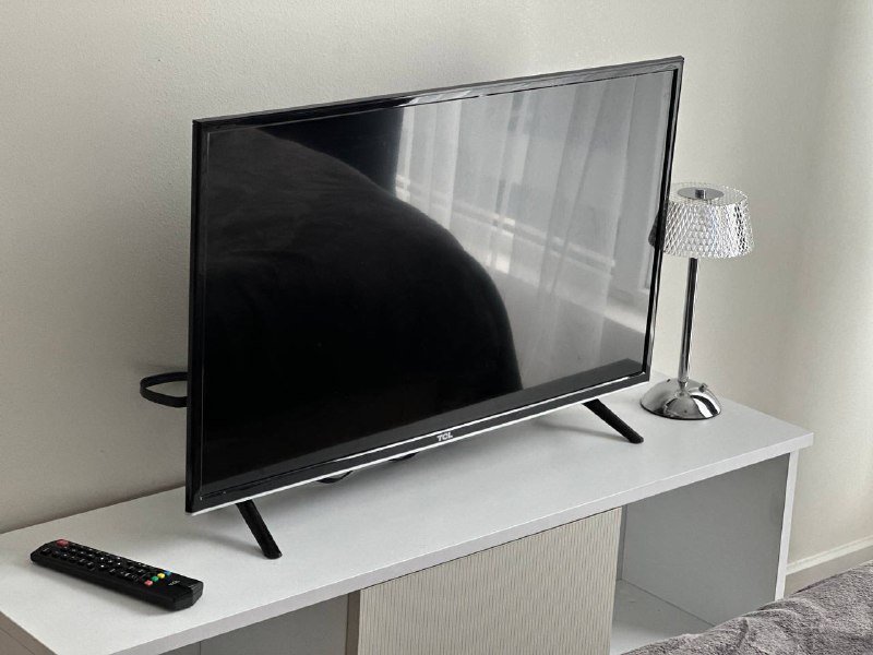 Телевизор TCL
