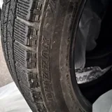 Bridgestone Blizzak VRX 2, 2 шины, 215/55 R17 1
