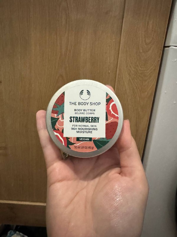 Крем, мыло, гели для душа, боди баттер The Body Shop 8
