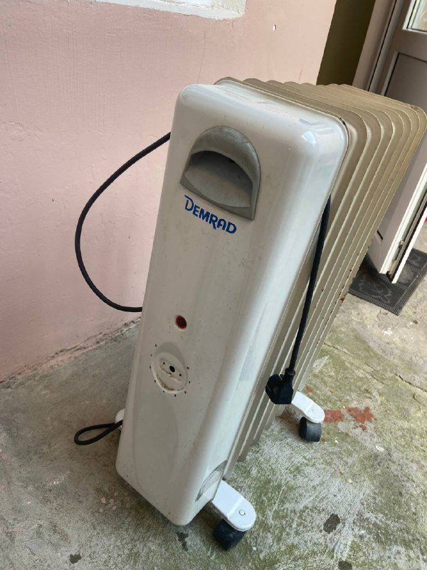 Электрический обогреватель Demrad 2