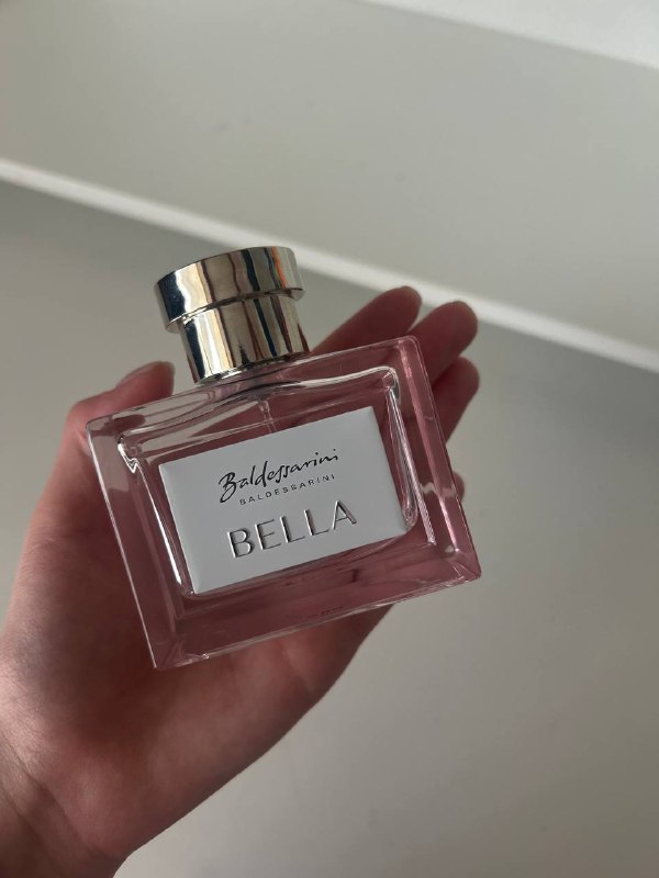 Парфюм Baldessarini BELLA женский оригинал