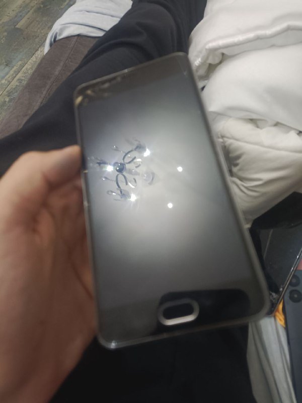Meizu 16 Гб смартфон с разбитым экраном