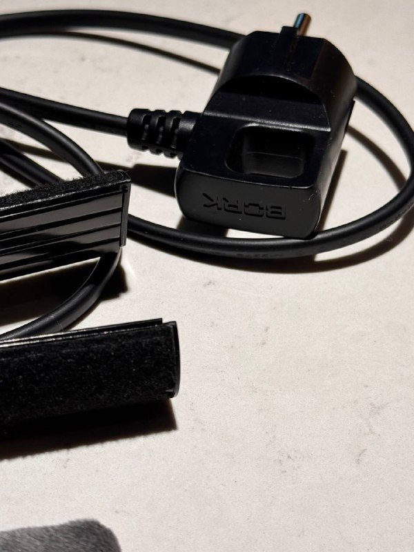 Выпрямитель-стайлер BORK с чехлом 2