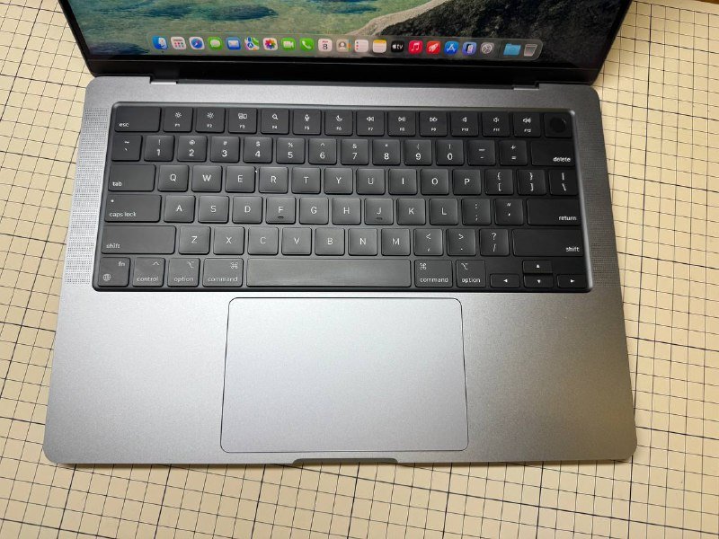 MacBook Pro 14-inch 2023 16GB/1TB Space Grey 3