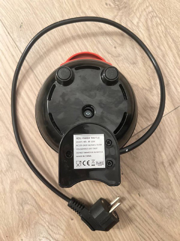 Мини вафельница 4