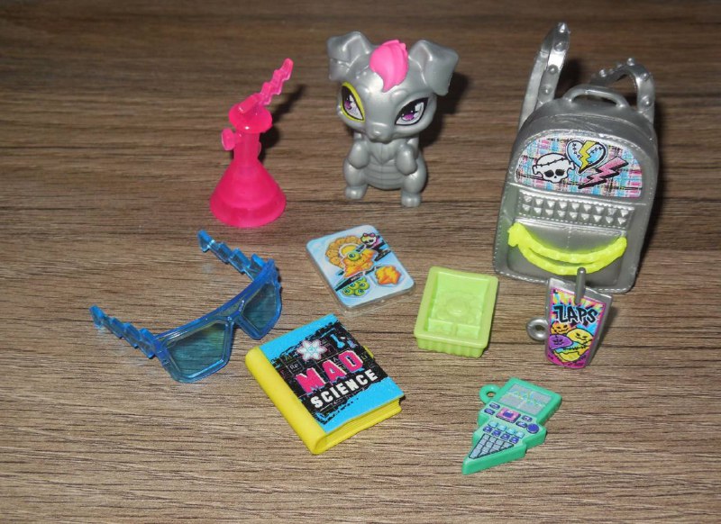 Куклы Monster High и аксессуары 2
