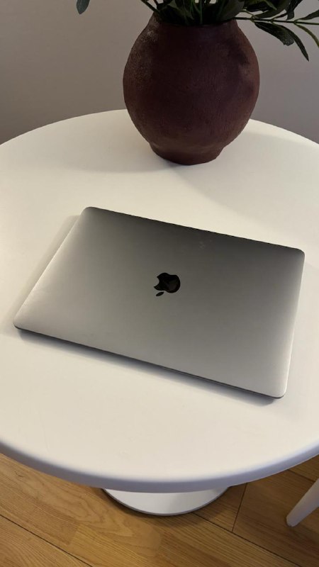 MacBook Air 13” M1 2020 Space Gray 8GB 256GB 2