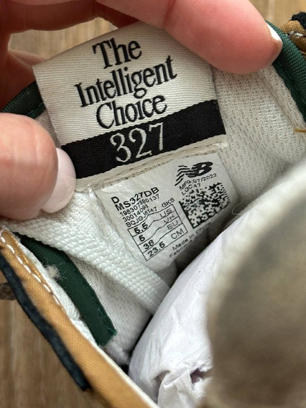Кроссовки New Balance 327 женские 38 размер 5