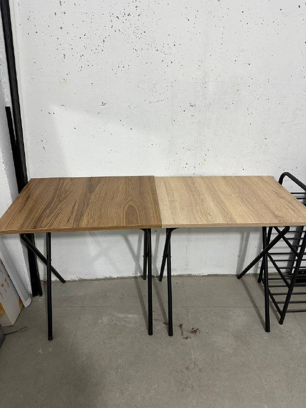 Раскладные столики и металлическая обувница 1