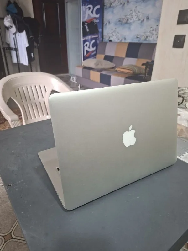 MacBook Air 13 2015 1