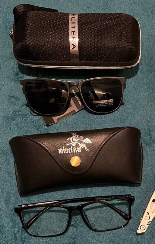 Сумка для фотоаппарата, кальян, скакалка, очки, доска садху, капли для глаз, сланцы Crocs, кепка, подставка для благовоний, набор для настольного тенниса 2