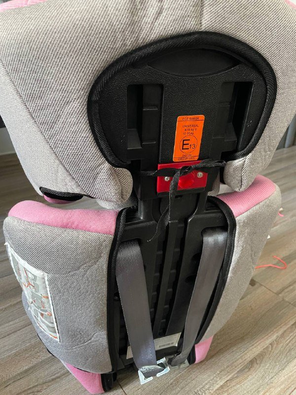 Автокресло Cangaroo DeLuxe для детей 1-12 лет 2