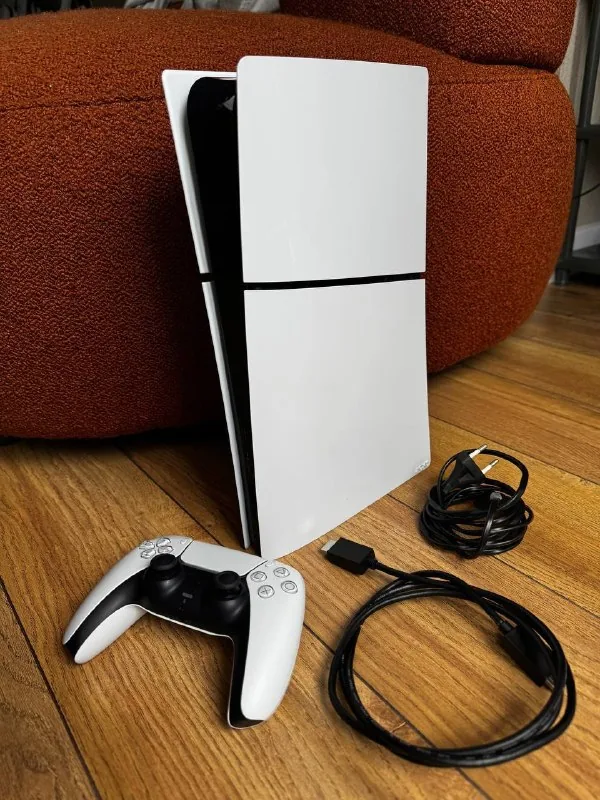PS5 Slim 1TB