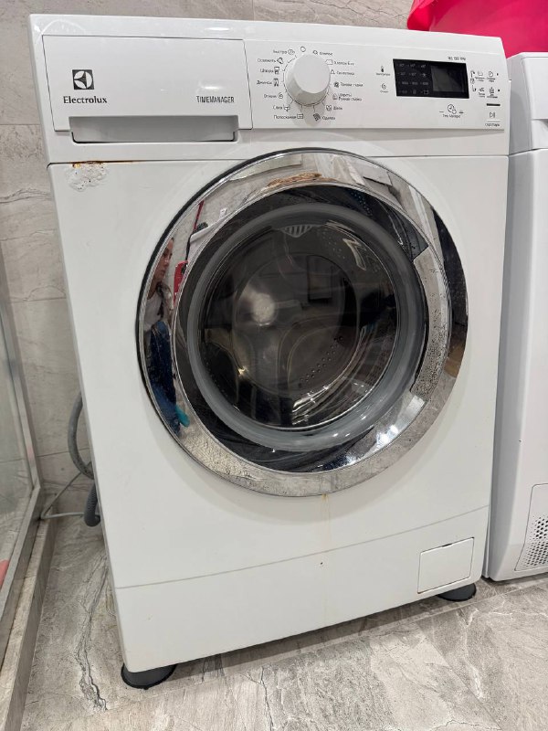 Стиральная машинка Electrolux на запчасти
