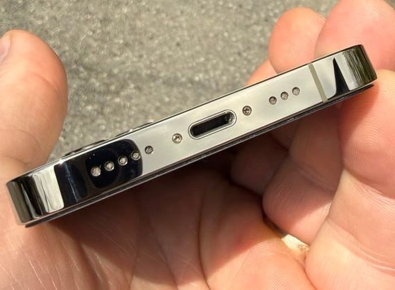 iPhone 14 Pro 4