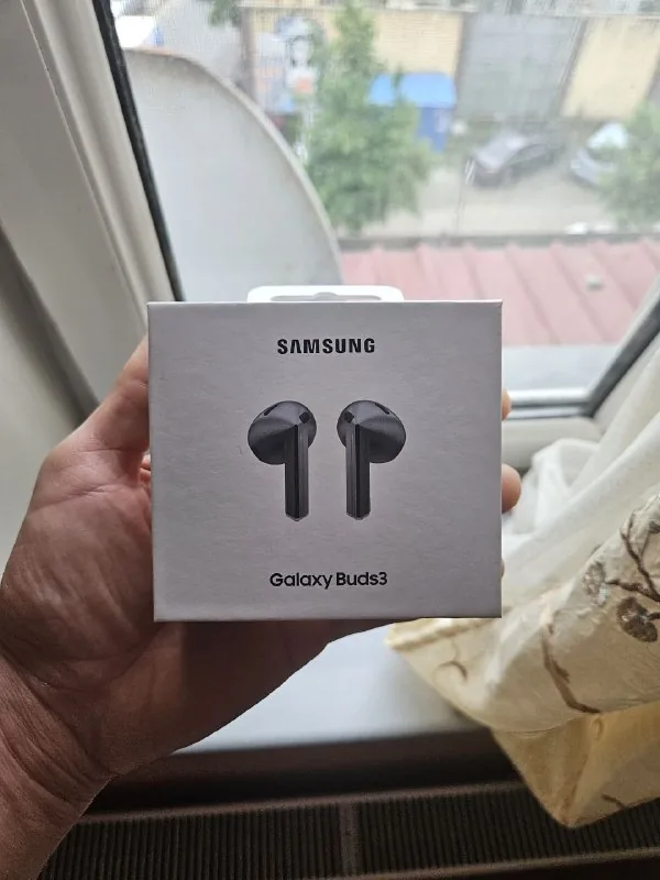 Galaxy Buds 3 1