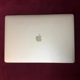 MacBook Pro 15 дюймов, 2018 года 1