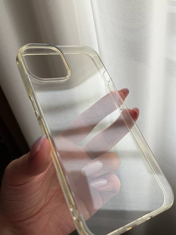 Чехол и стекло на iPhone 15