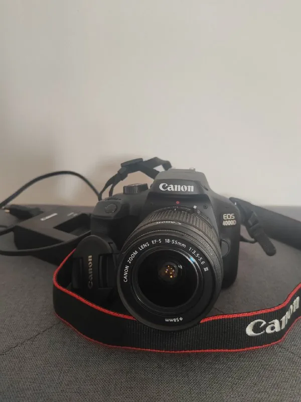 Фотоаппарат Canon EOS 4000D 1