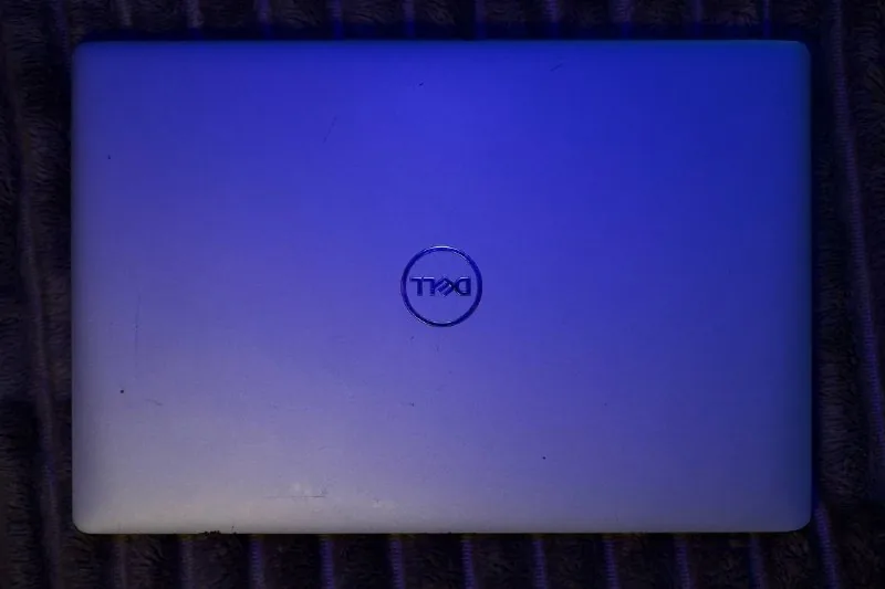 DELL Latitude 5411 1