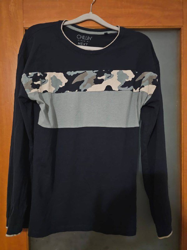 Одежда мужская, жилет, футболки, свитера, джинсы, брюки 5