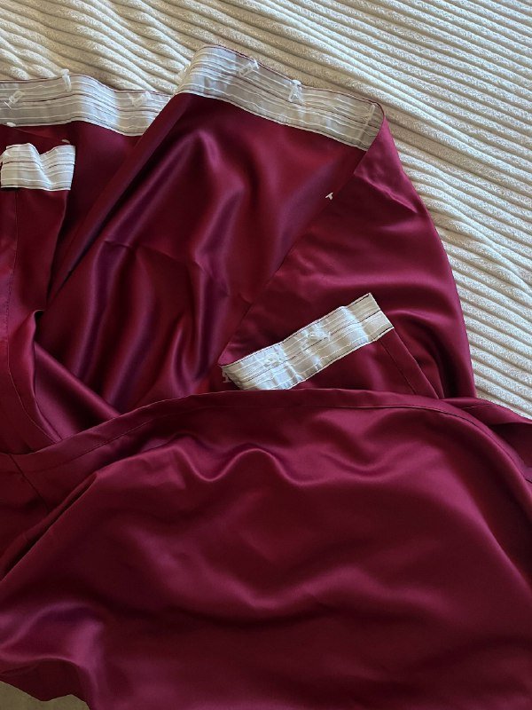 Штатив, отражающая поверхность, штора, фитнес резинки, держатель телефона, бигуди, акварель, мастерихин, шнурки, шляпа 3