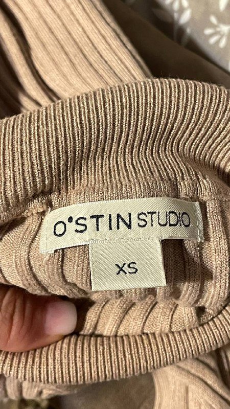 Свитер с шерстью, джинсы клеш, юбка на запах, водолазка 9