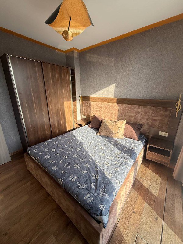 Диван, кровать, шкаф, тумбочки, столы, барная стойка, кухня, гарнитур для ванны 2