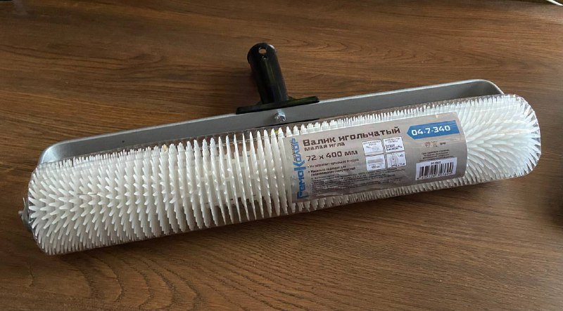 игольчатый валик 40см, обувь с шипами для наливных полов 6