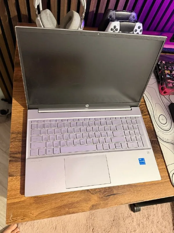 HP Pavilion 15 1