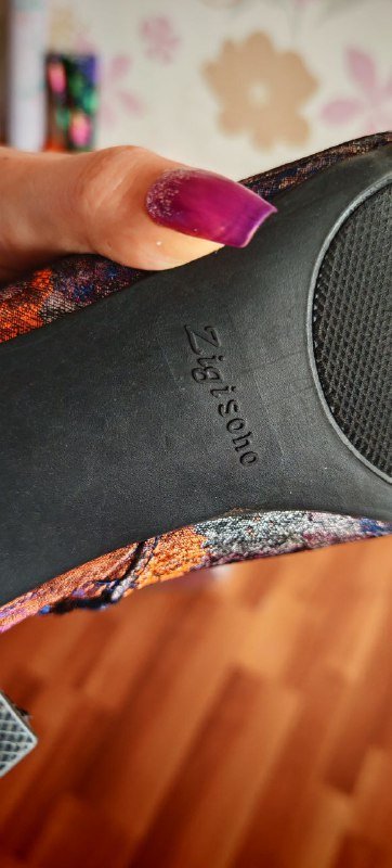 Женские ботинки размер 39 новые 2