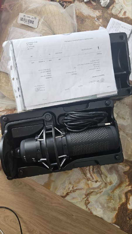 Микрофон HyperX Quadcast S 2