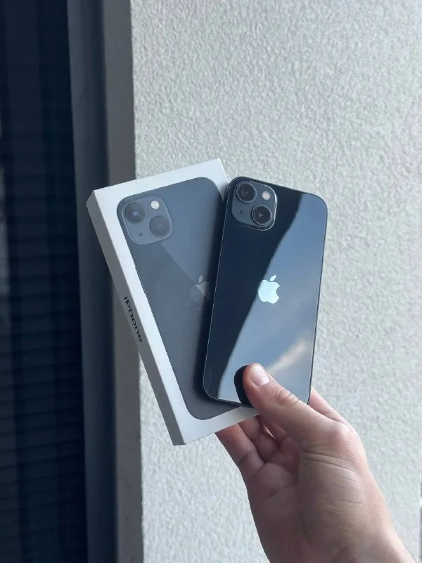 iPhone 13 128ГБ, iPhone 14 Pro 128ГБ 1