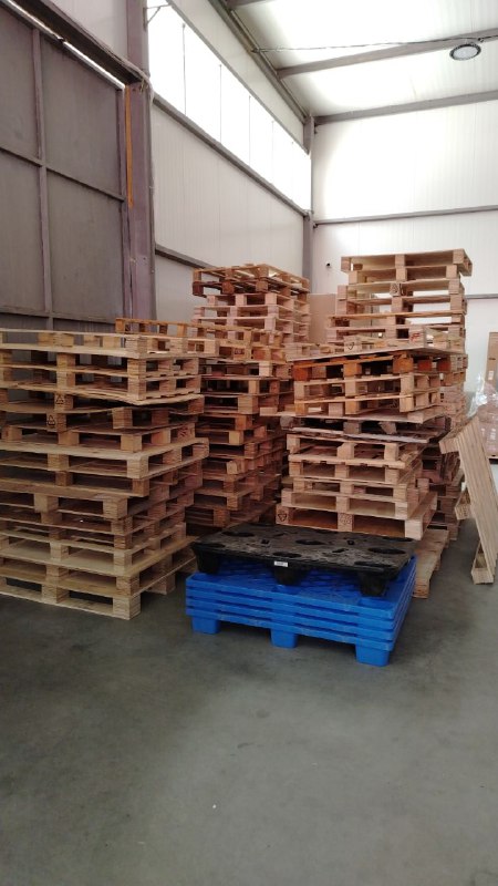 wooden pallets 3