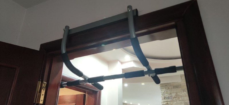 Турник дверной 2