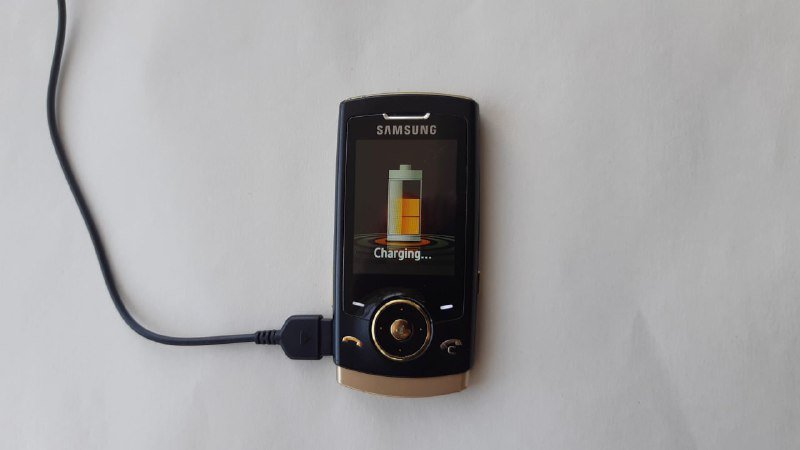 Телефон Samsung sgh u600, Телефон Nokia Lumia 635 RM-975 5