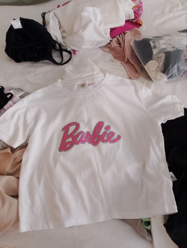 Топ Bershka size M, Футболка size S, Браслеты 2 шт., Чокер, Шорты size 44, Пояс для чулок 2