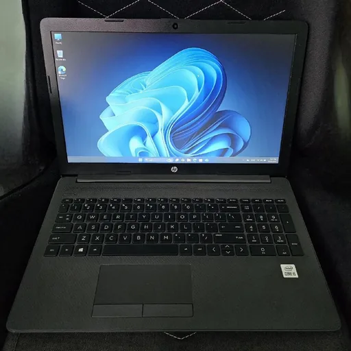 HP 250 G7 Laptop