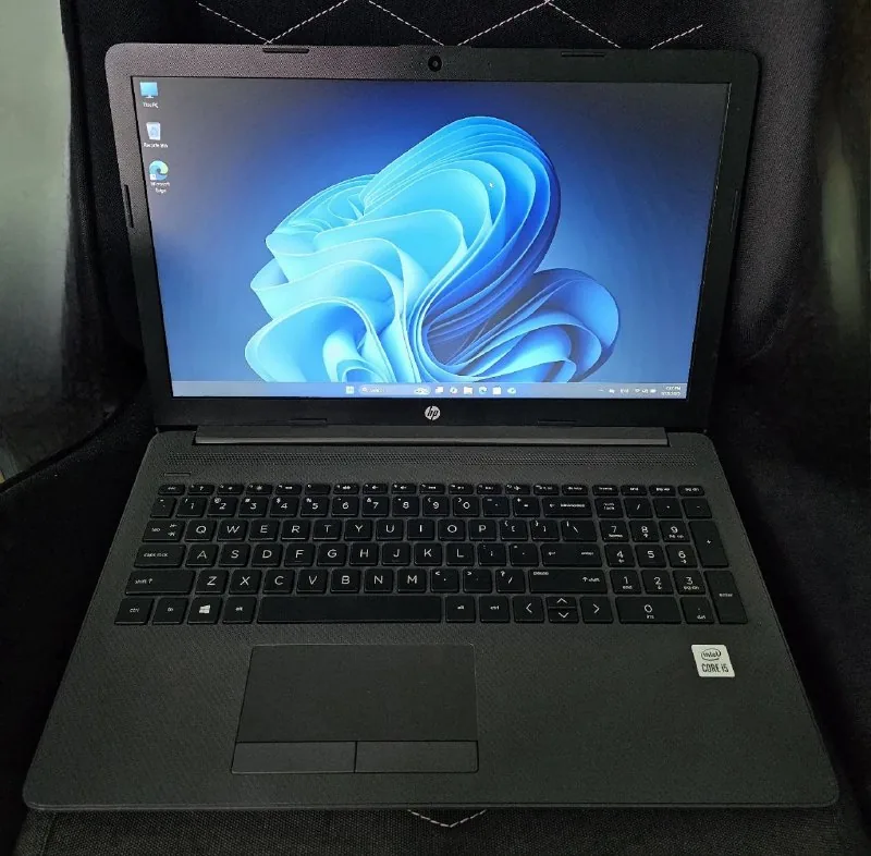 HP 250 G7 Laptop