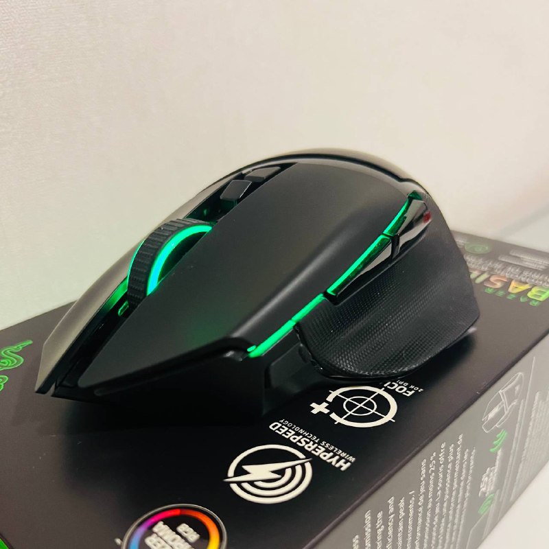 Беспроводная игровая мышка Razer Basilisk Ultimate 3