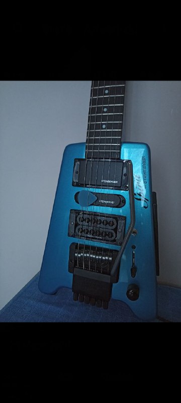 Трэвэл электрогитара с Seymour Duncan SH-8 и Димарцио 3